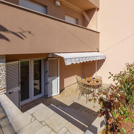 Studio Apartment Mali Медулин Экстерьер фото