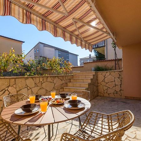 Studio Apartment Mali Медулин Экстерьер фото