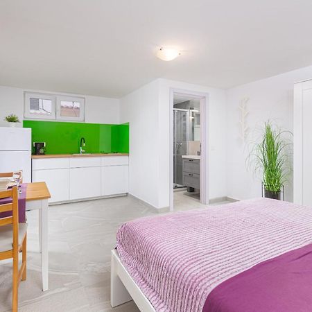 Studio Apartment Mali Медулин Экстерьер фото