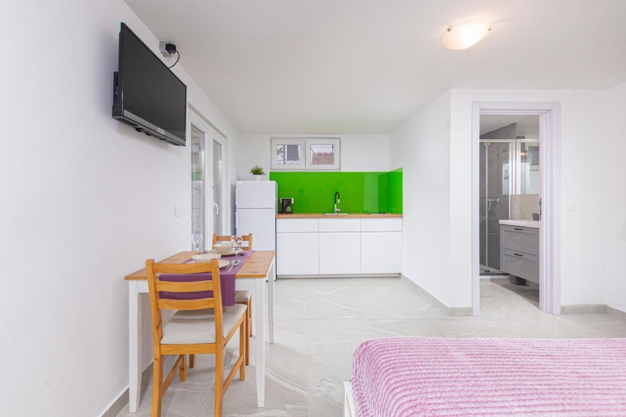 Studio Apartment Mali Медулин Экстерьер фото