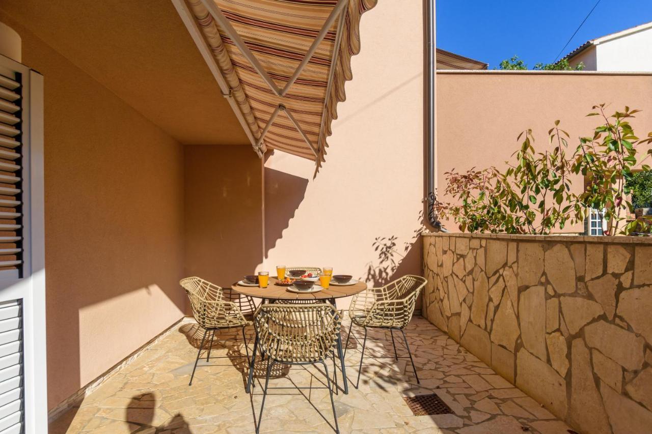 Studio Apartment Mali Медулин Экстерьер фото