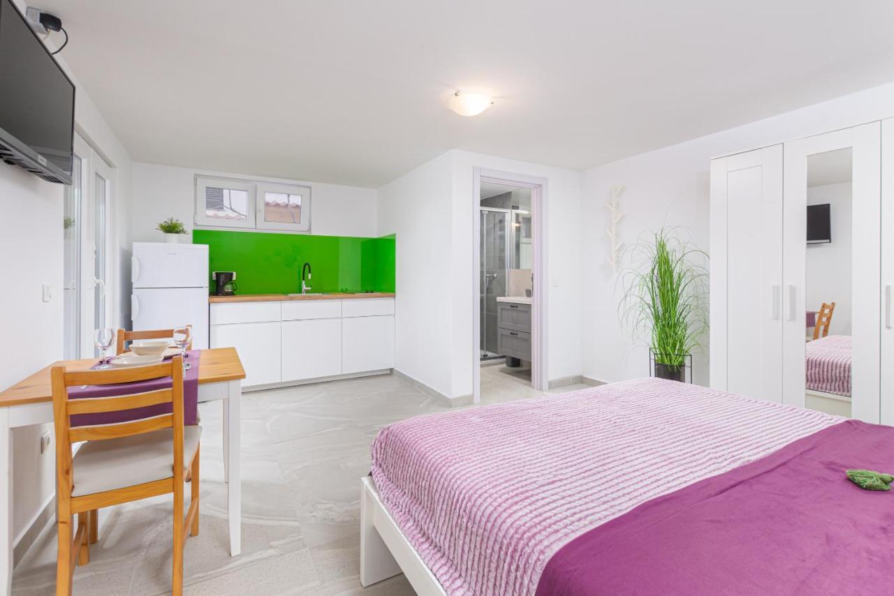 Studio Apartment Mali Медулин Экстерьер фото